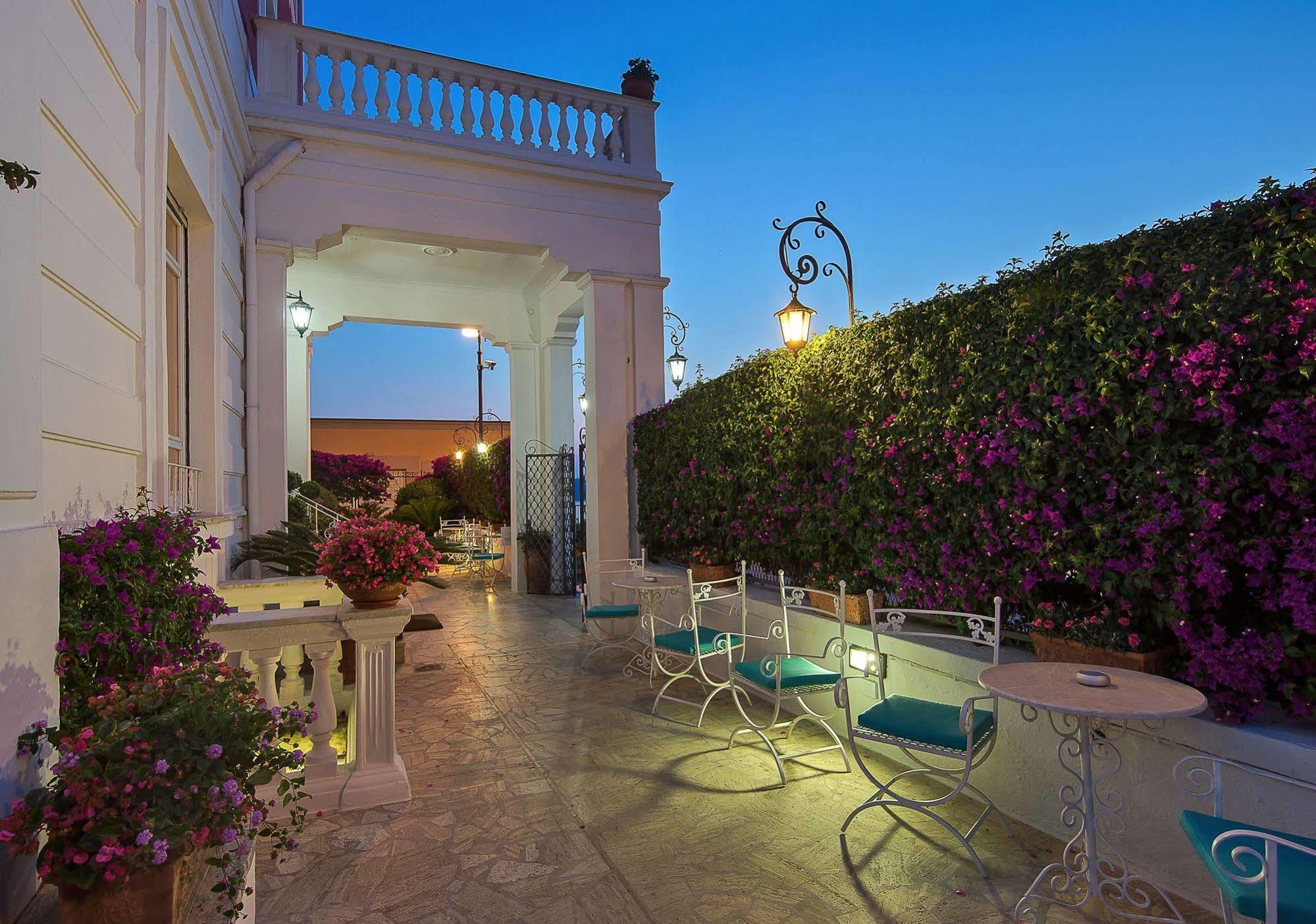 Hotel Villa Garden Sant'Agnello Exterior foto